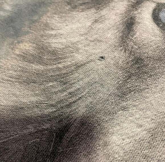 Vintage 2002 The Mountain Blue Eyes Wolf Tie Dye Graphic T-Shirt - Picture 5 of 5